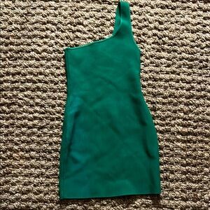 New Babaton Sculpt Knit Green One-Shoulder Dress